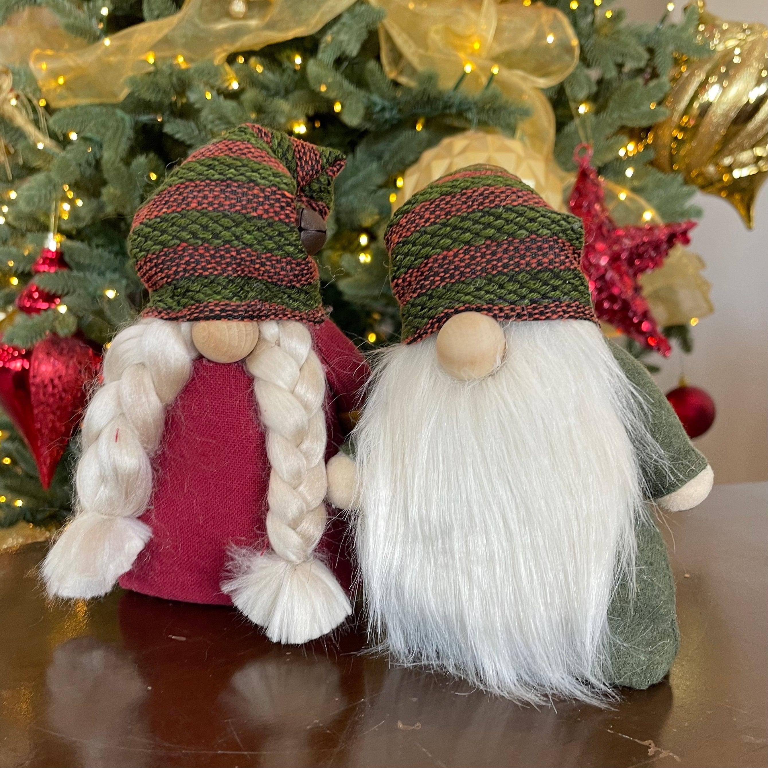 Small Cozy Gnomes